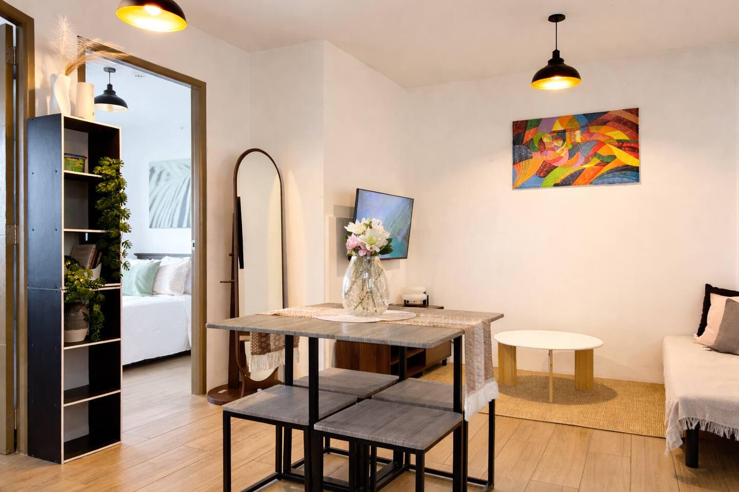Photo 1 of Pine Suites - Chelsea Suites