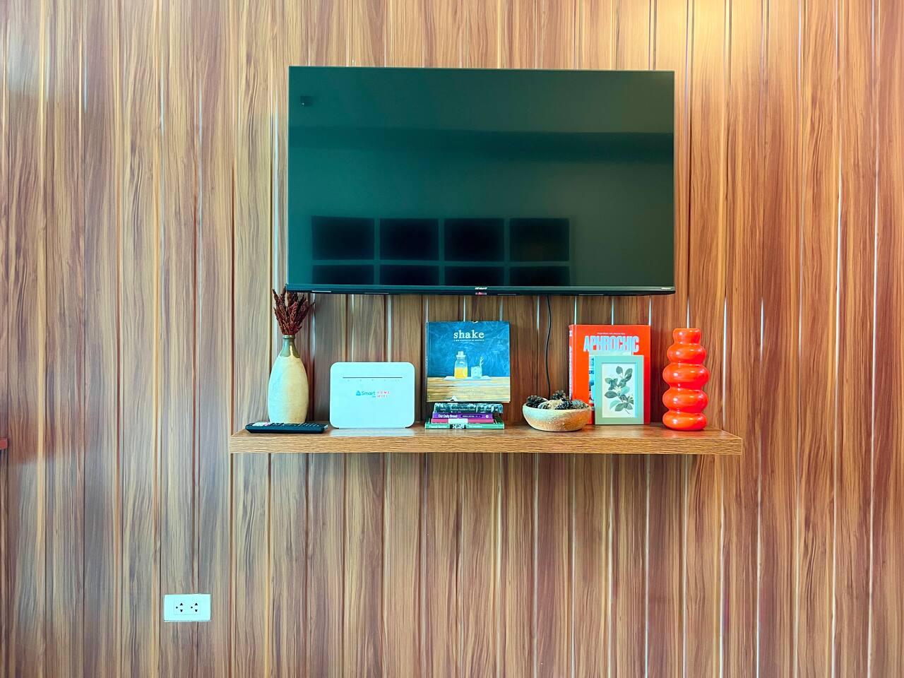 Cozy Modern Studio in Makati CBD at The Beacon interior 3